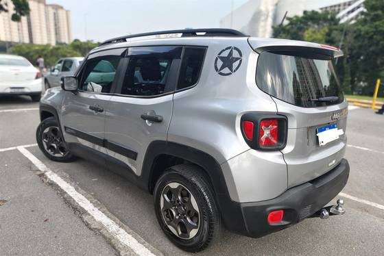 JEEP RENEGADE 1.8 16V FLEX 4P AUTOMÁTICO JEEP RENEGADE 1.8 16V FLEX 4P AUTOMÁTICO